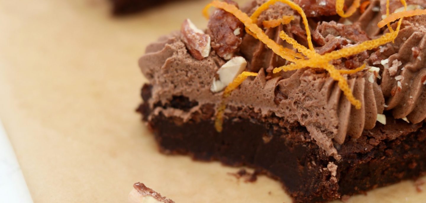 Julebrownie med chokoladecreme og appelsin