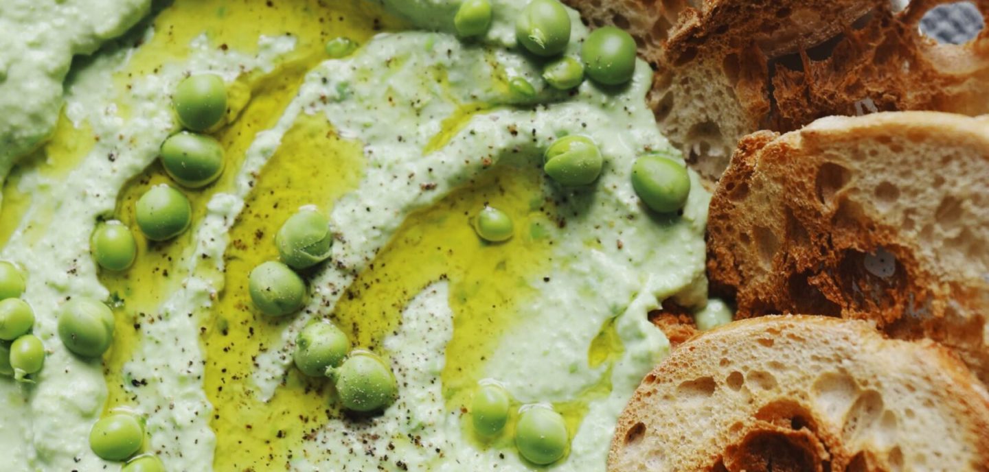 Ærtedip med ricotta