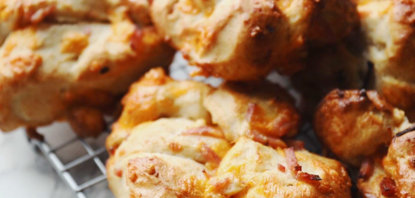 Boller med skinke og ost