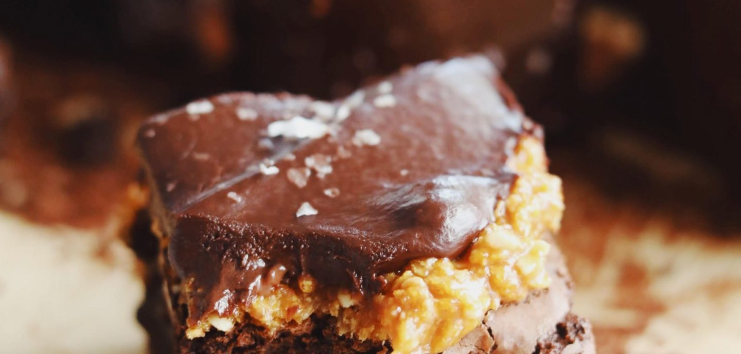 Brownie med cornflakes og ganache