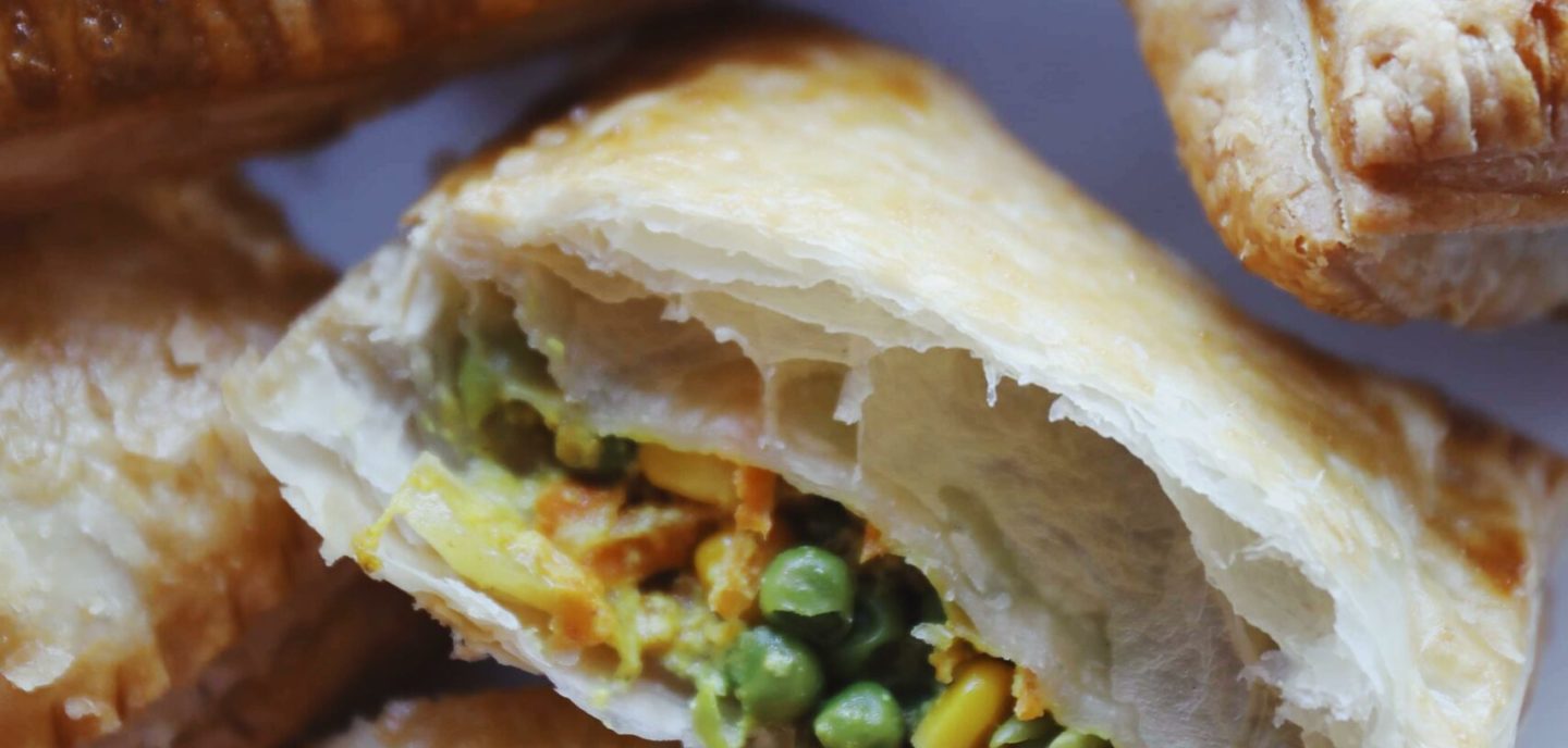 Butterdejspakker med grøntsagsfyld