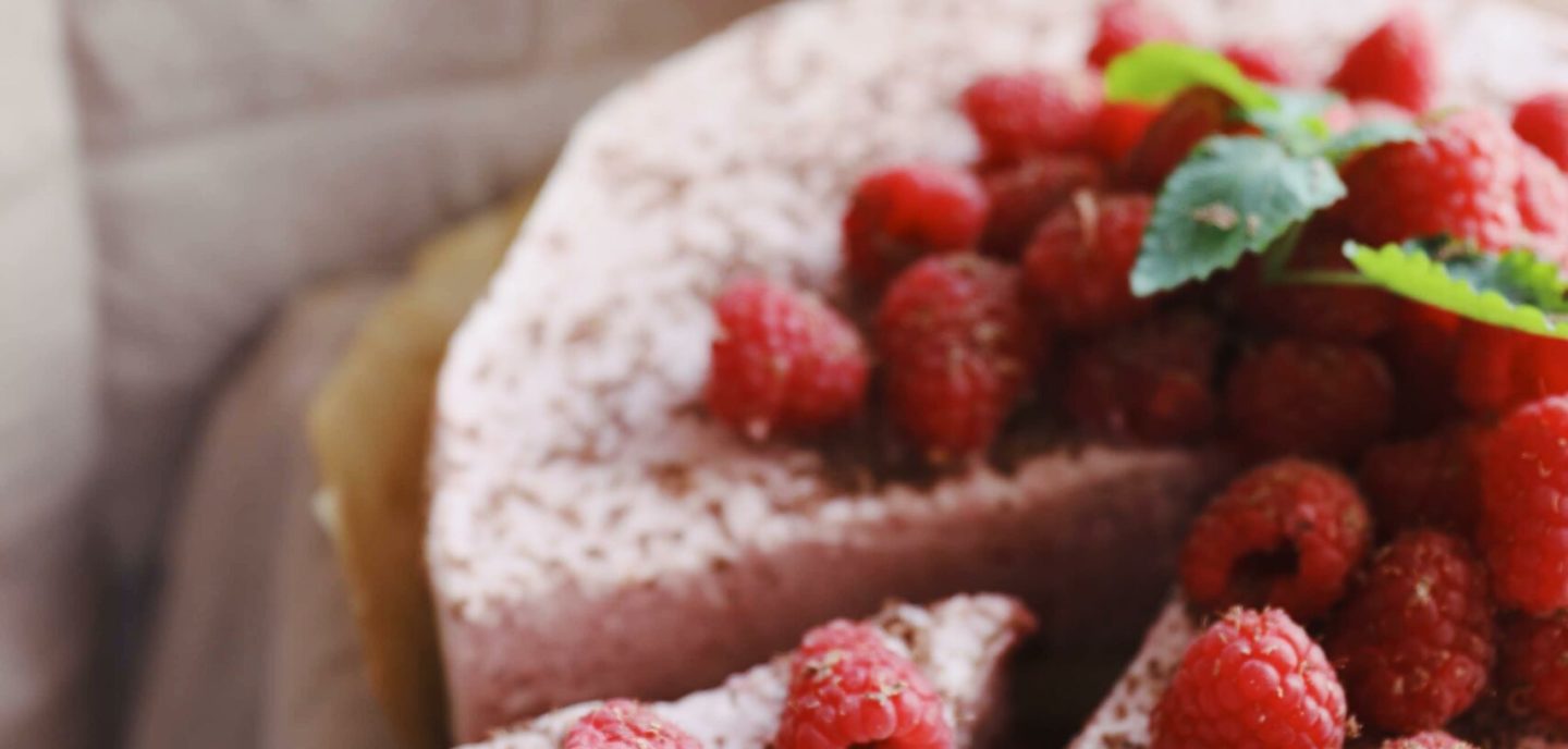 Citronblondie med hindbærfromage