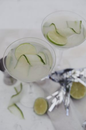 Cocktail med gin og lime