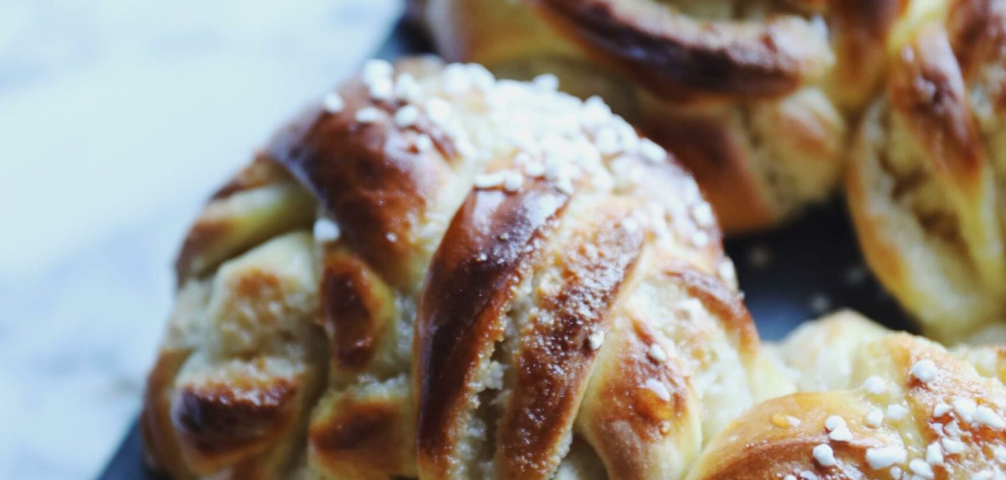 Flettede safransnurrer