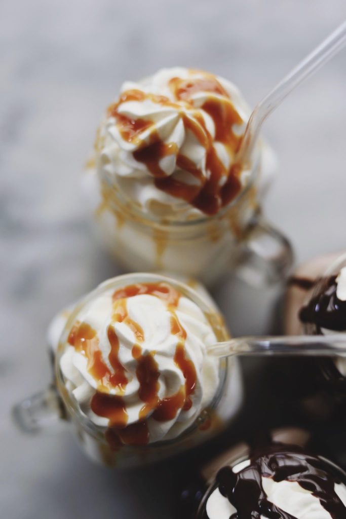 Fredagshygge- Milkshakes med vanilje og chokolade
