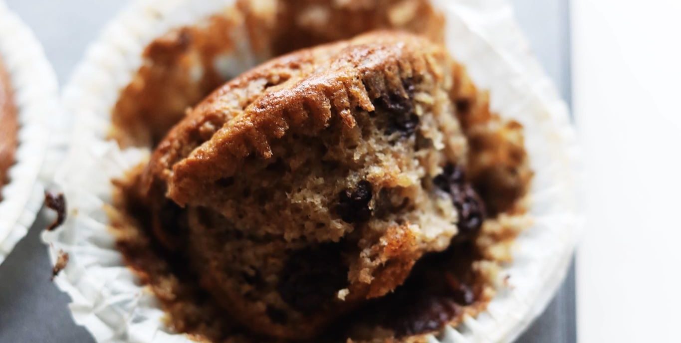 Fredagshygge- Sundere bananmuffins med chokolade