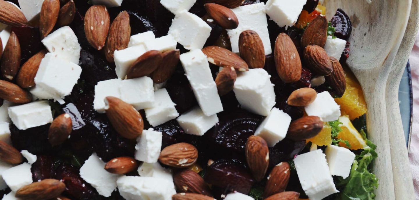 Grønkålssalat med bagte rødbeder