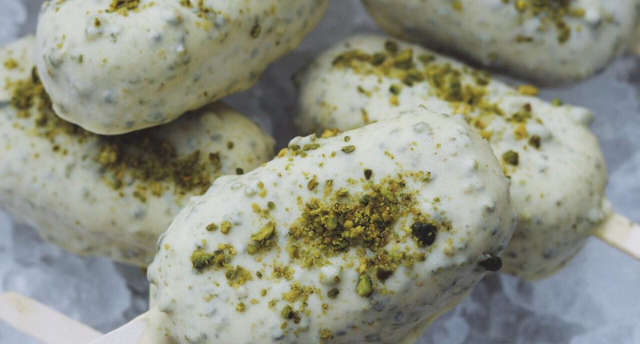 Ispinde med pistacie is