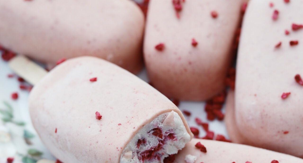 Ispinde med vanilje og hindbær