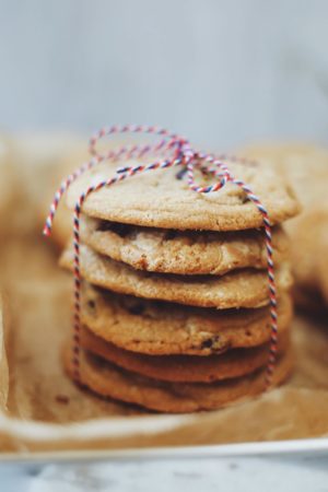 FreJulecookies med hvid chokolade og tranebær