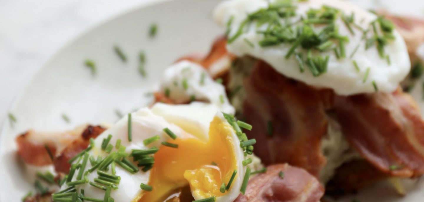 Kartoffelrösti med avocadocreme og æg