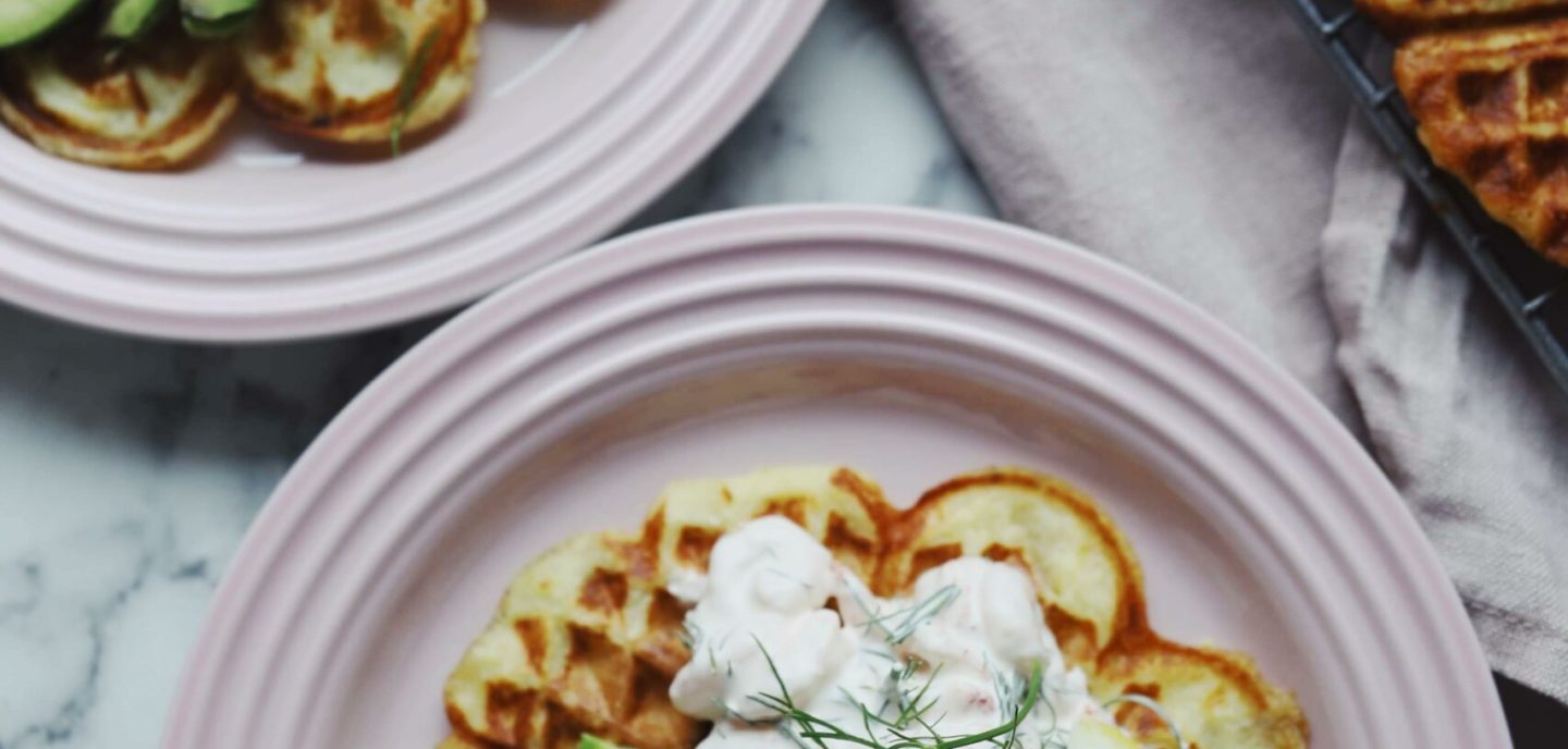 Kartoffelvafler med skaldyrssalat