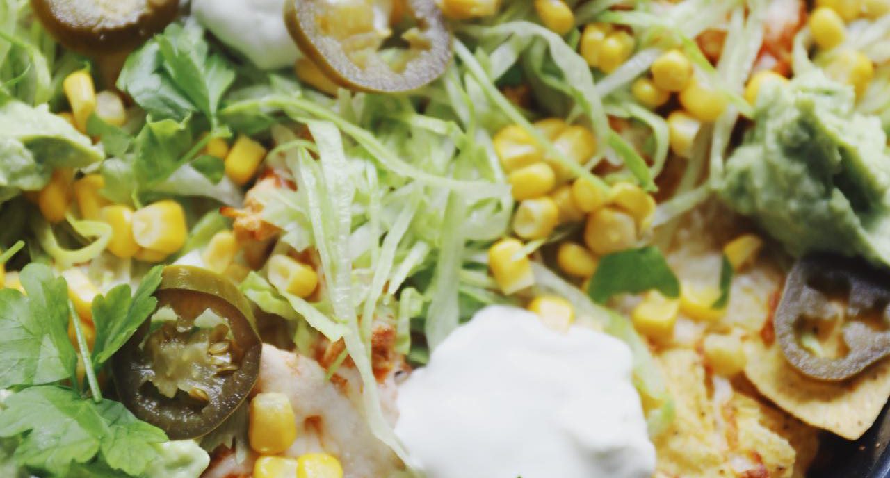 Loaded nachos med pulled chicken