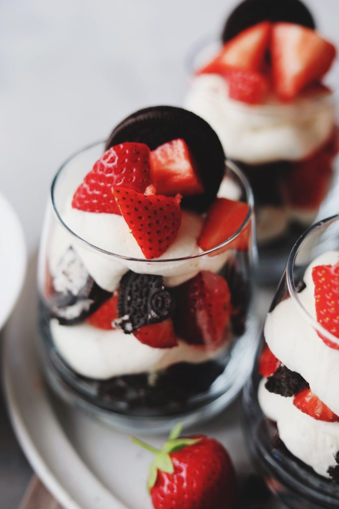 Oreo trifli med jordbær og creme