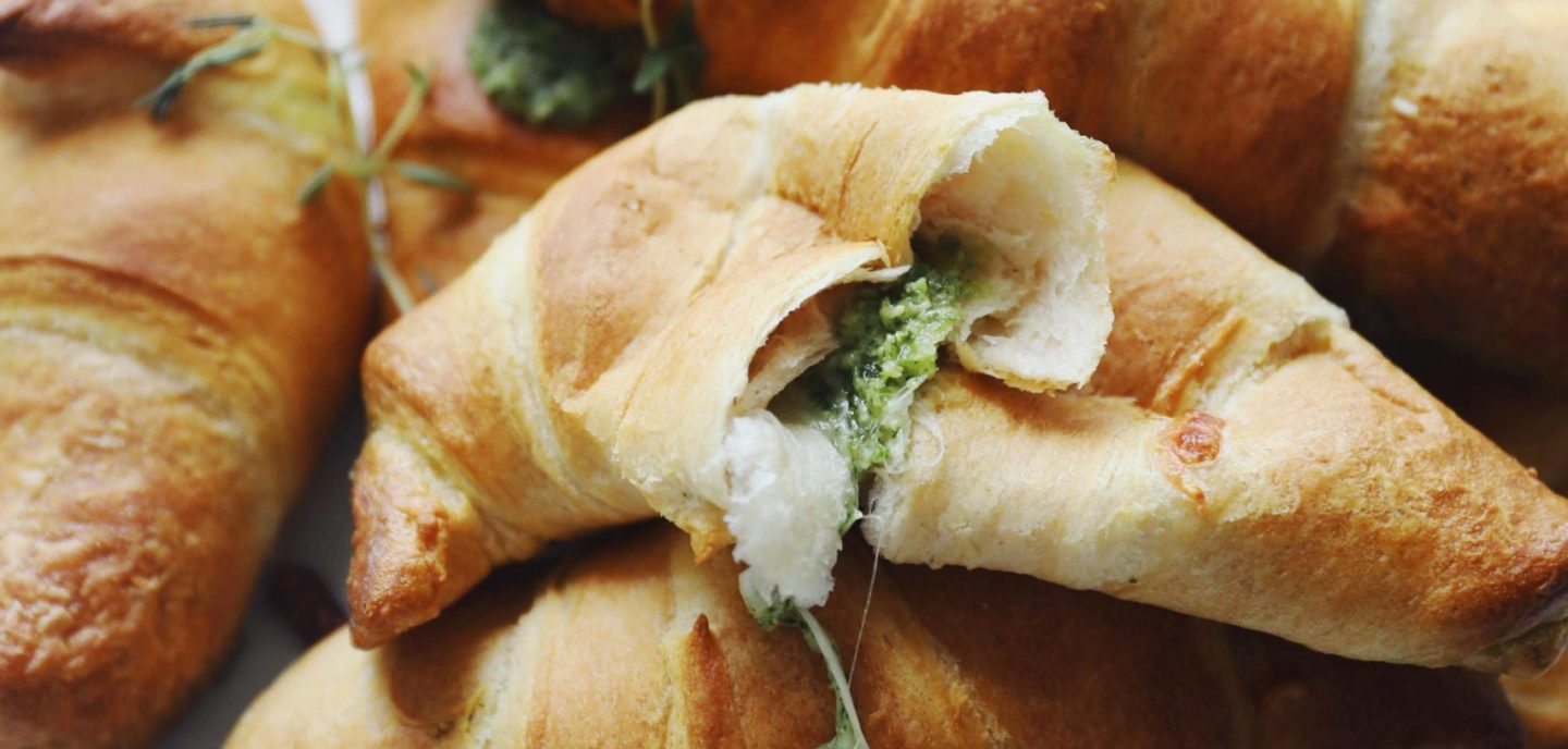 Pesto croissanter