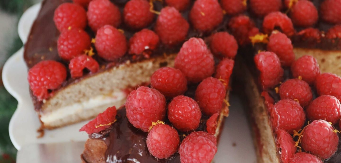 Sirupslagkage med hindbær