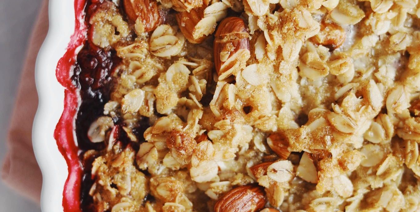 Sprød brombær crumble