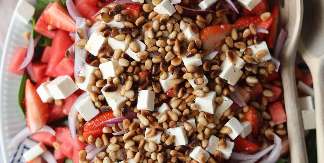 Vandmelonsalat med feta og spinat