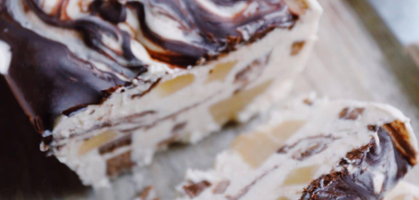 Is med nougat og marcipan