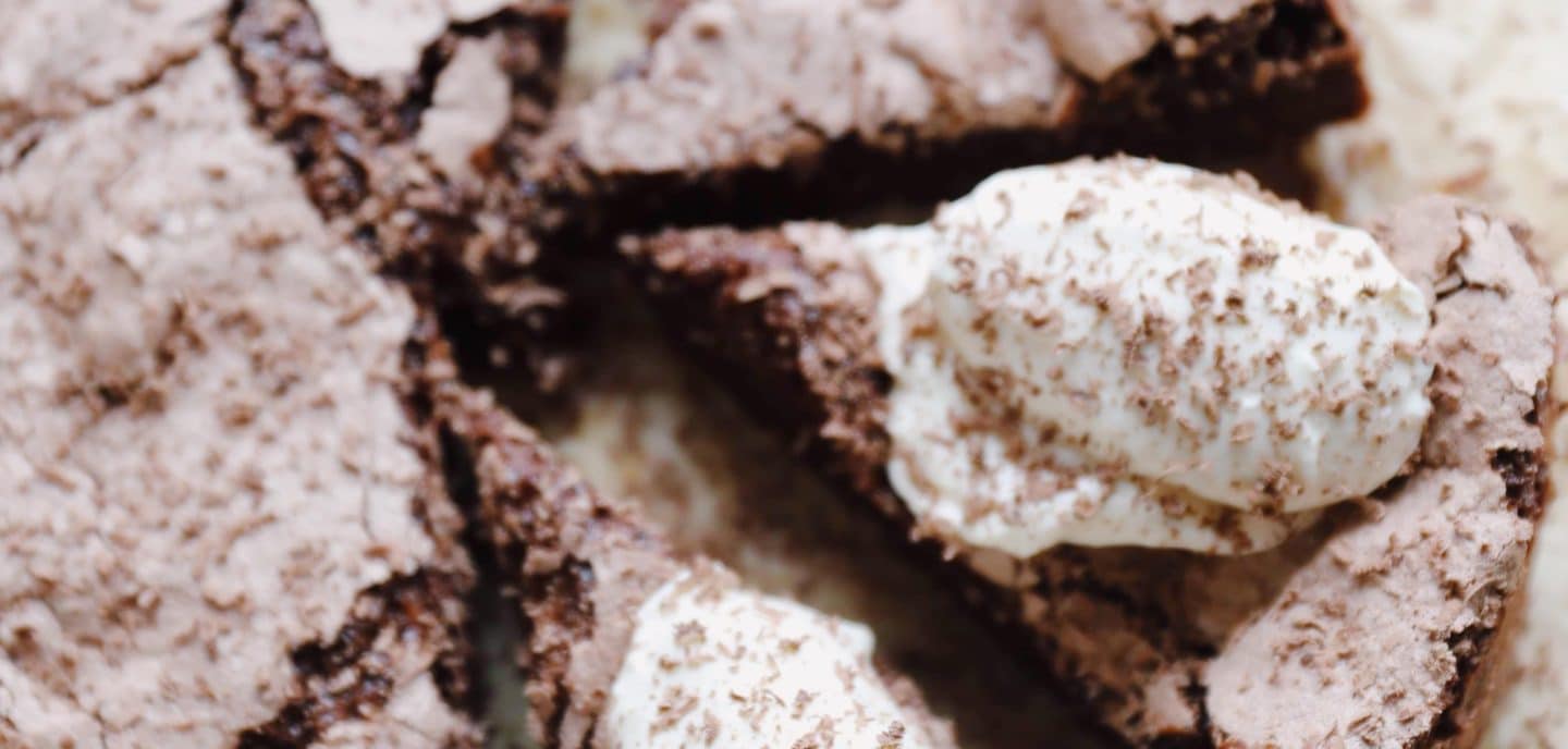 Espresso brownie med marengs