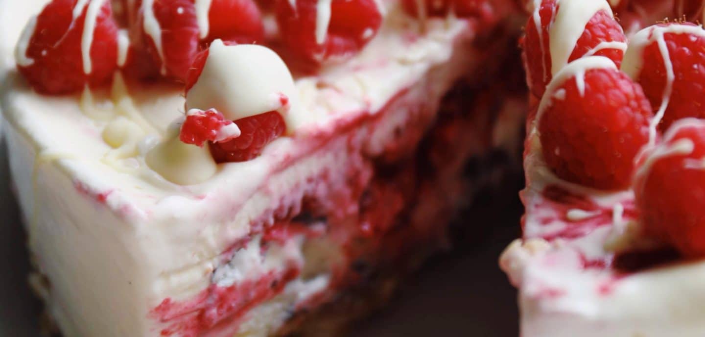 Flødebolleislagkage med citron