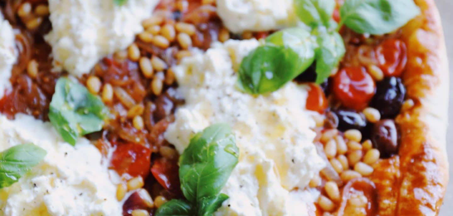 Upside down tomattærte