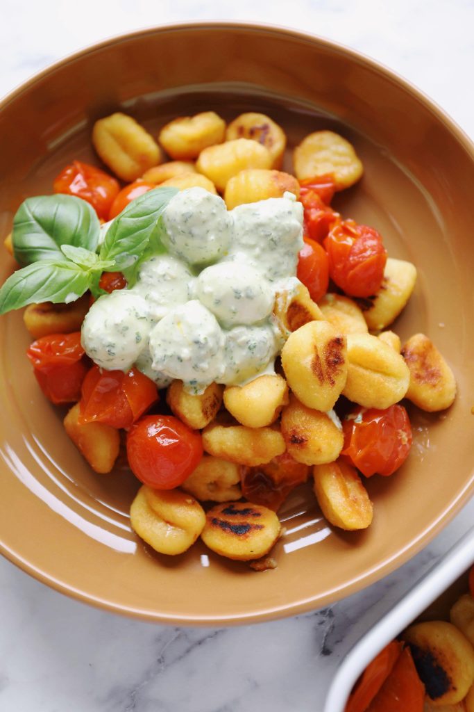 Gnocchi with baked tomatoes