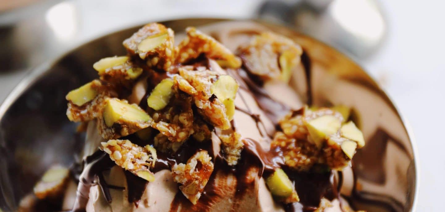 Pisket panna cotta med chokolade