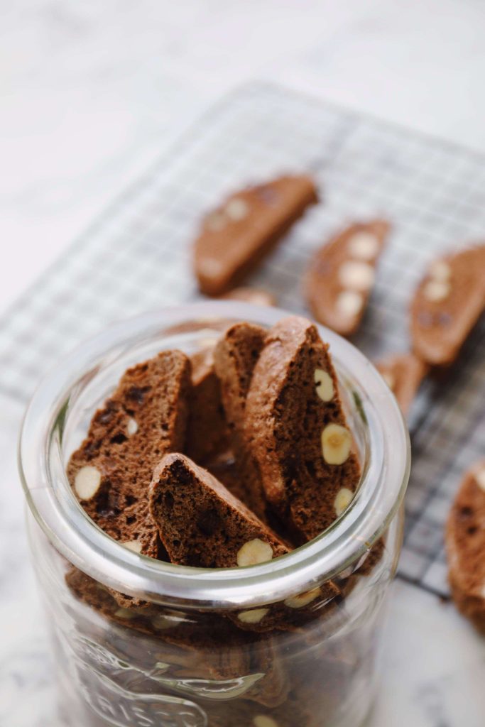 Biscotti med chokolade