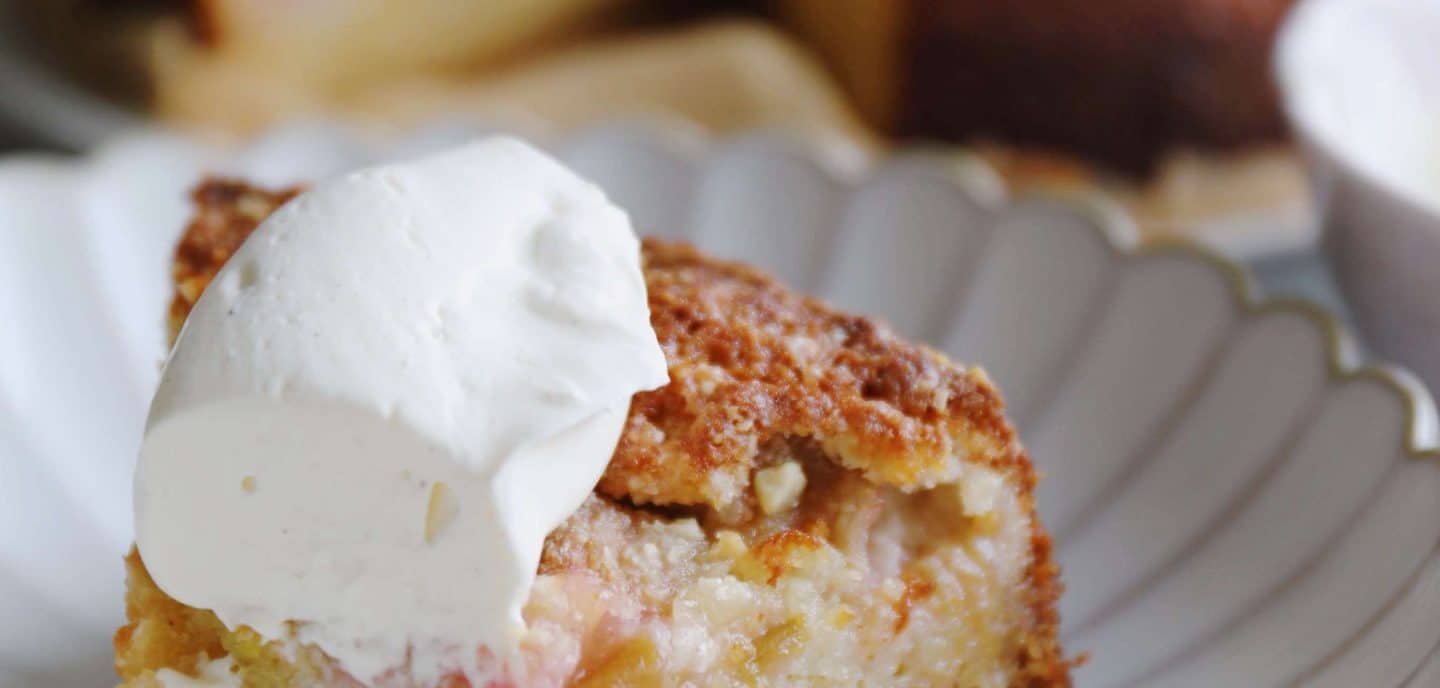 Ricottakage med rabarber