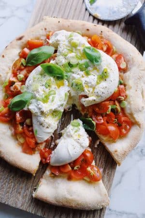 Bruschetta pizza