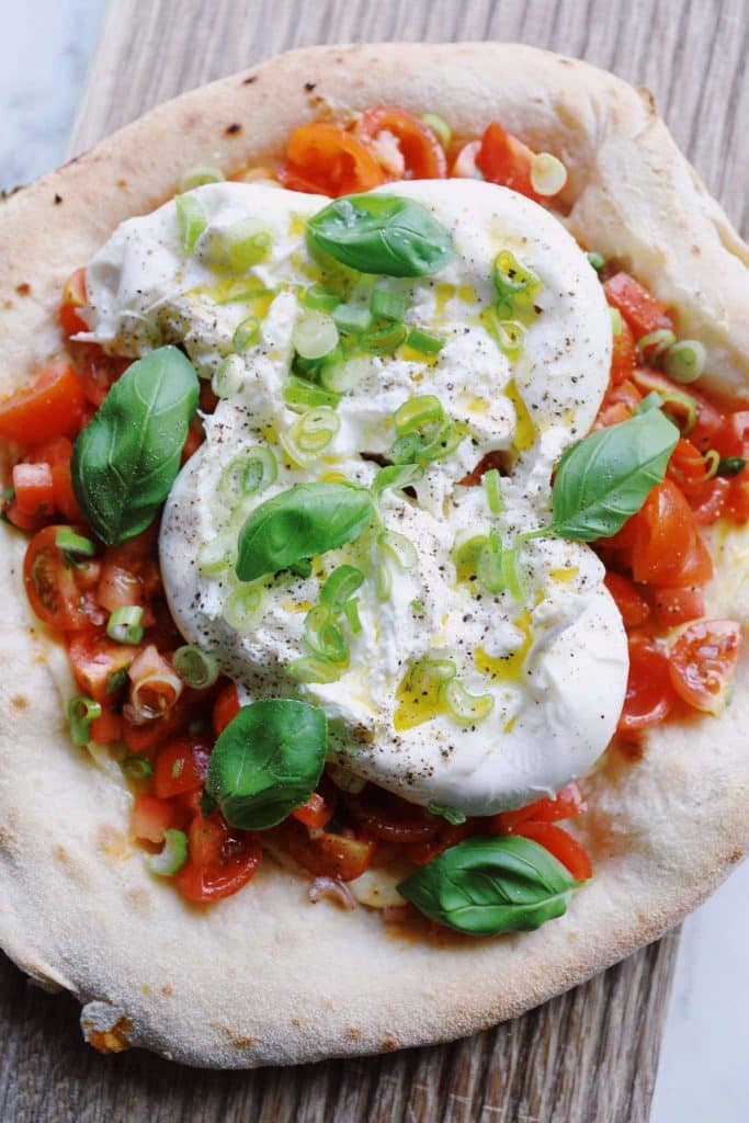 Bruschetta pizza