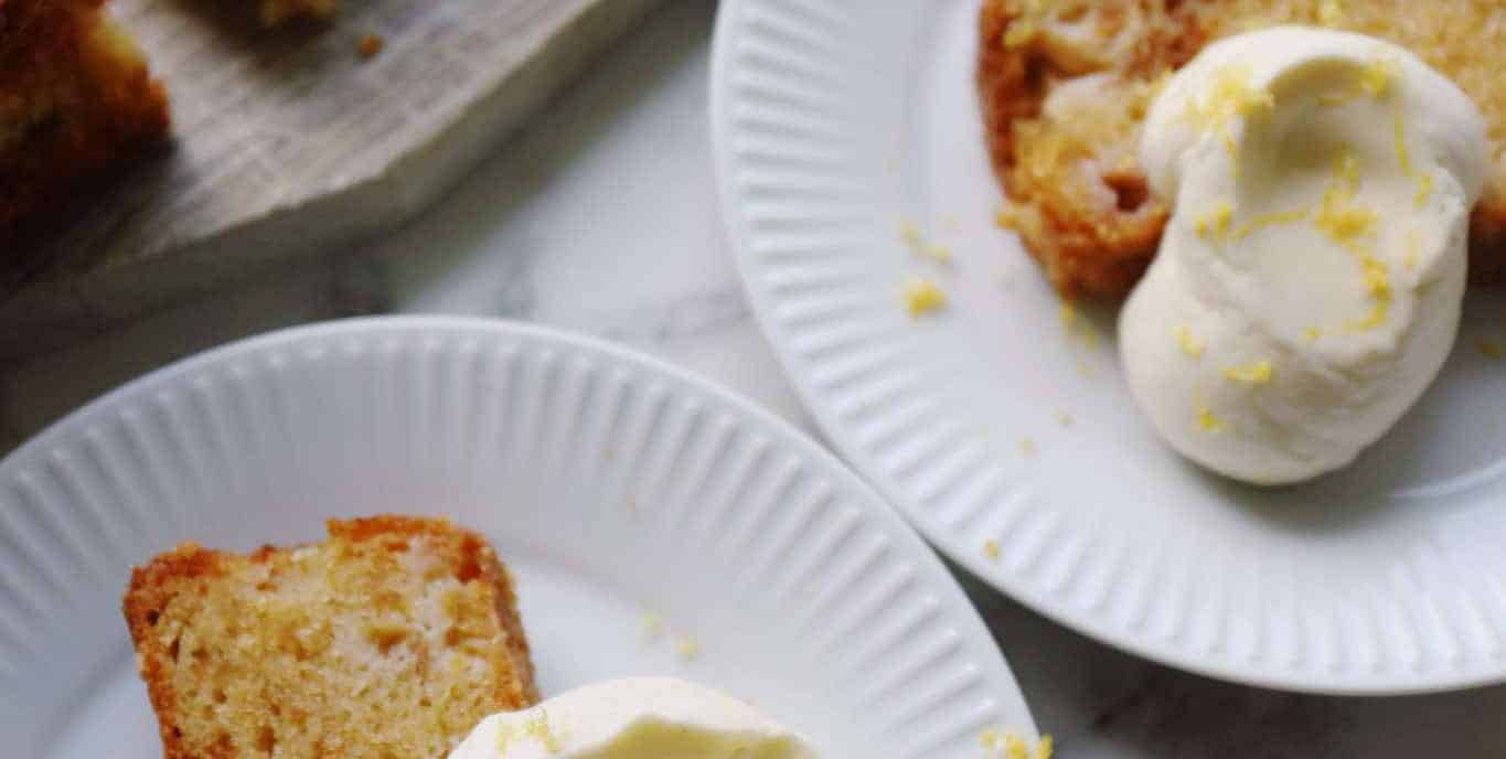 Rabarberkage med mascarponecreme