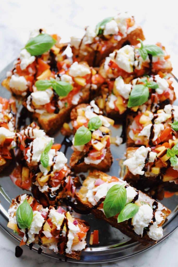 Bruschetta med fersken