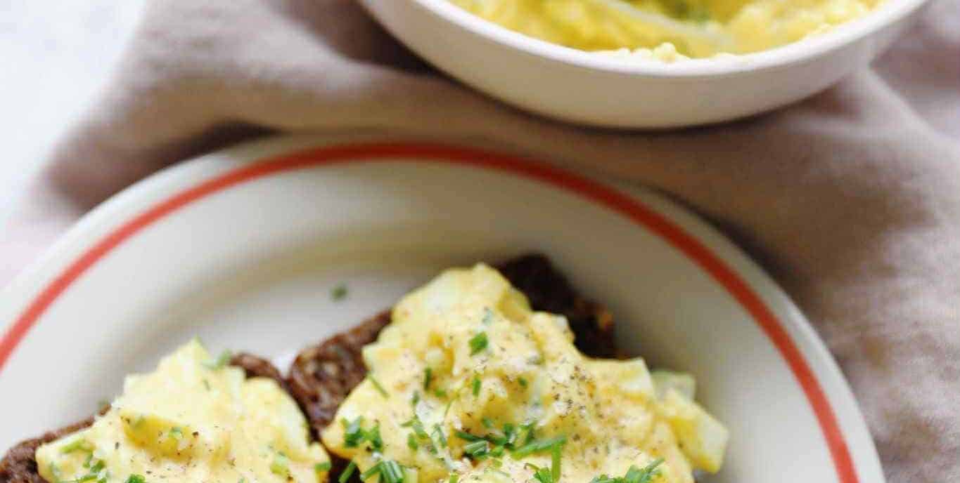 Æggesalat med hytteost