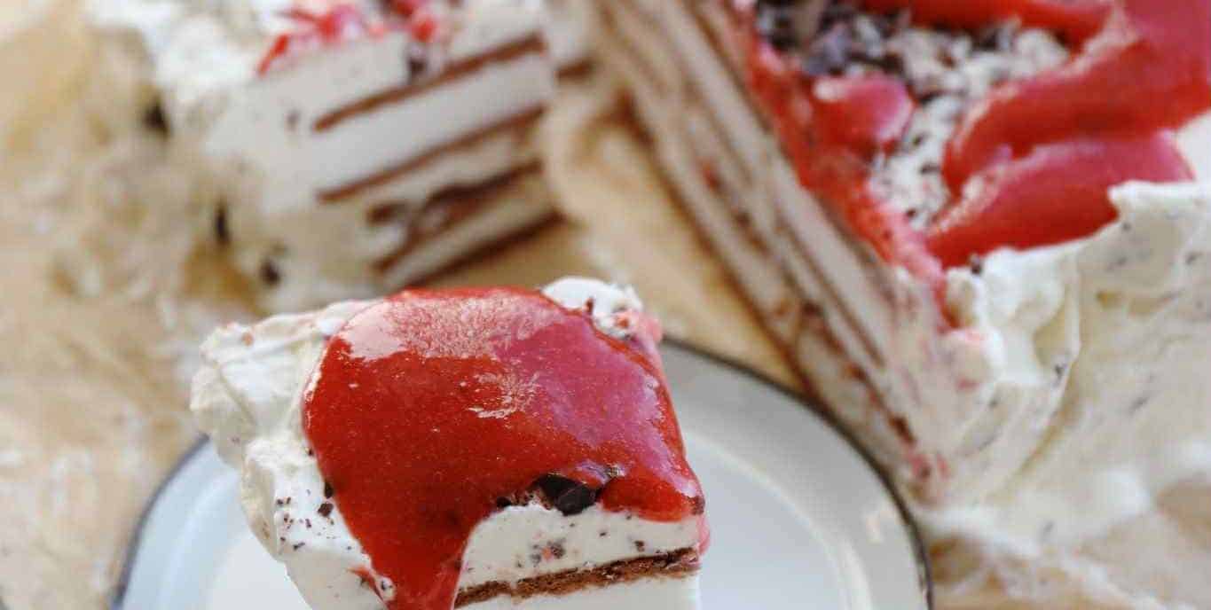 Islagkage med issandwich