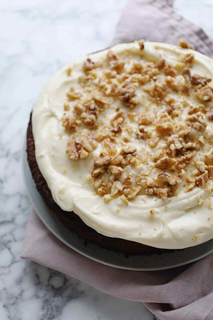 Glutenfri gulerodskage