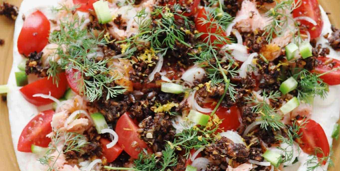 Rygeostcreme med varmrøget laks