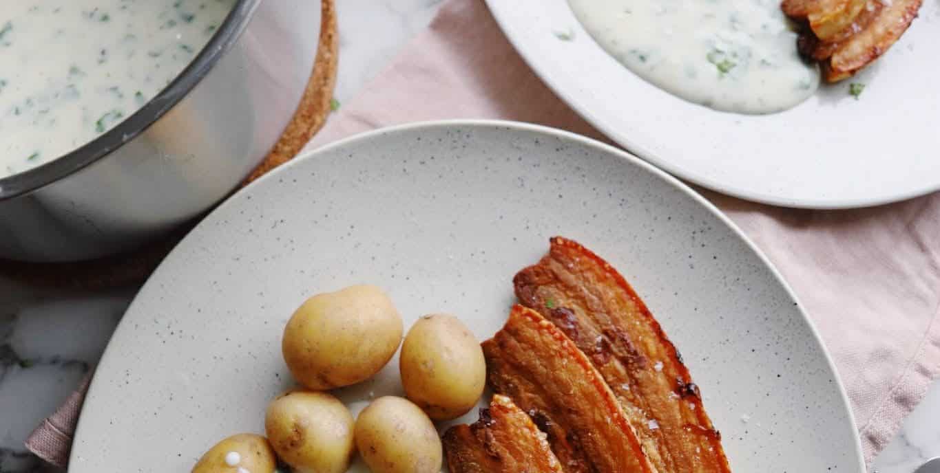 Stegt flæsk med persillesovs