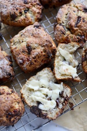Scones med hytteost